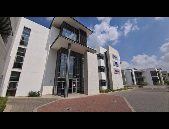 BUSINESS PROPERTY TO RENT IN WATERFALL